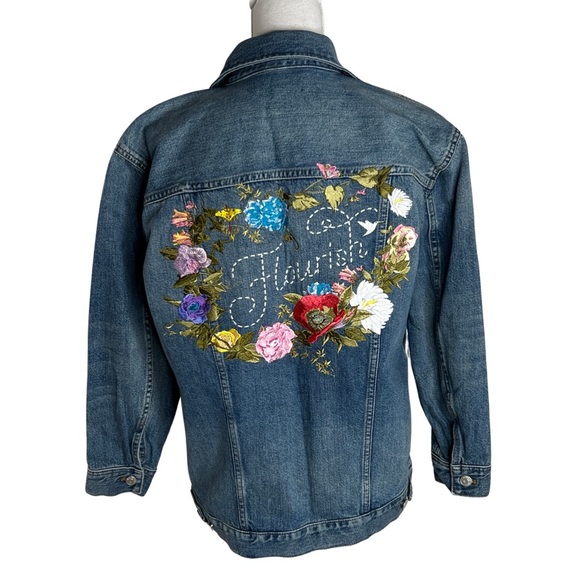 Madewell The Oversized Jean Jacket in Capstone Wash Blue - Picture 2 of 16